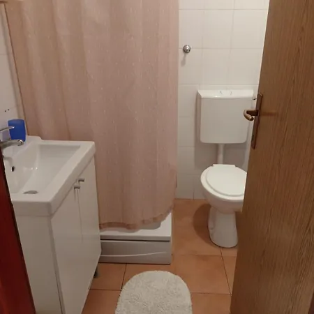Apartment Small Grebaville *